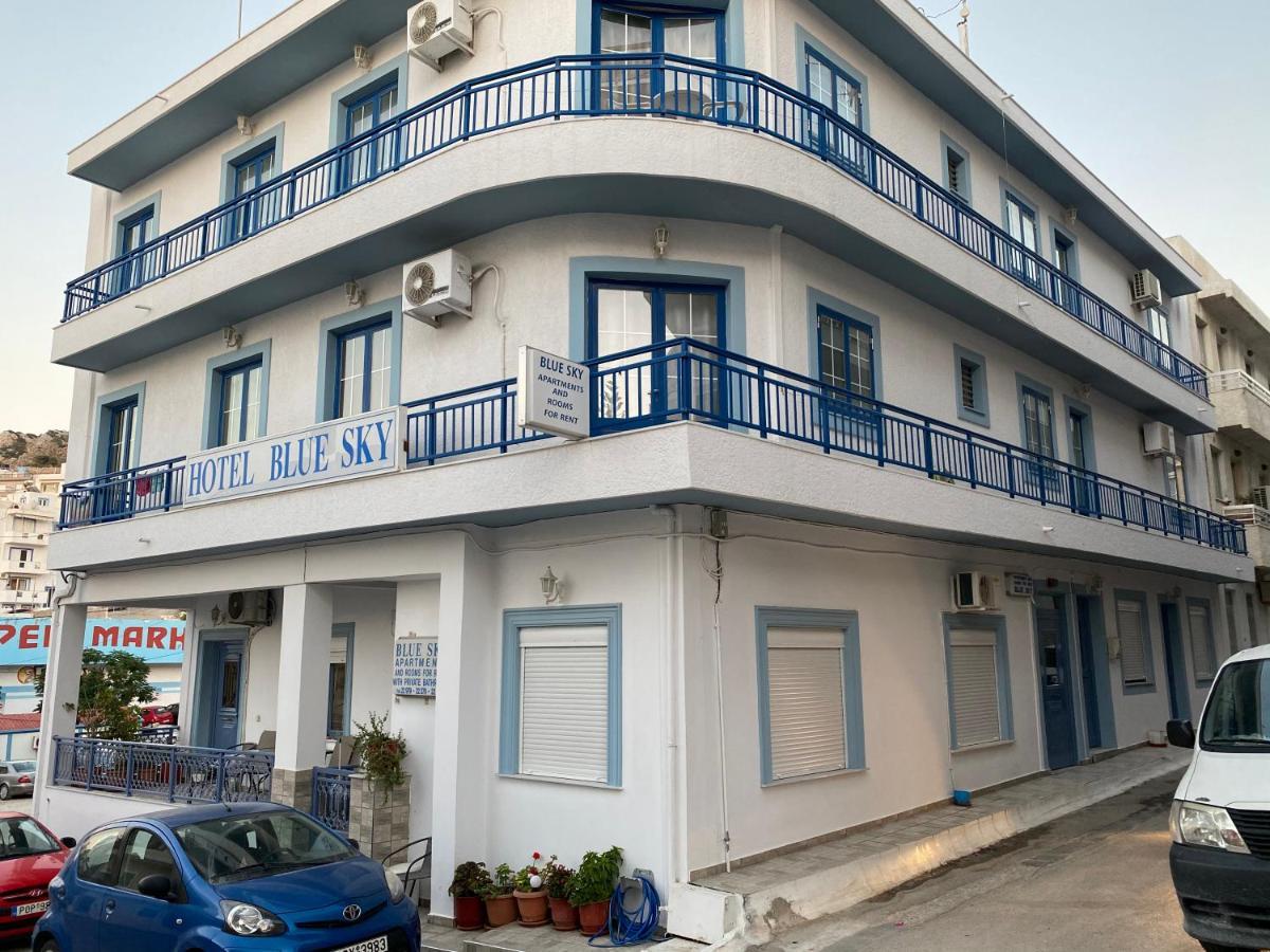 Blue Sky Apartments Karpathos Town  Exterior photo